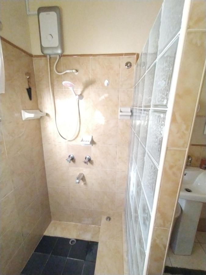 Gables Vacation Rentals With Private Gated Parking Onsite Knockpatrick Kültér fotó