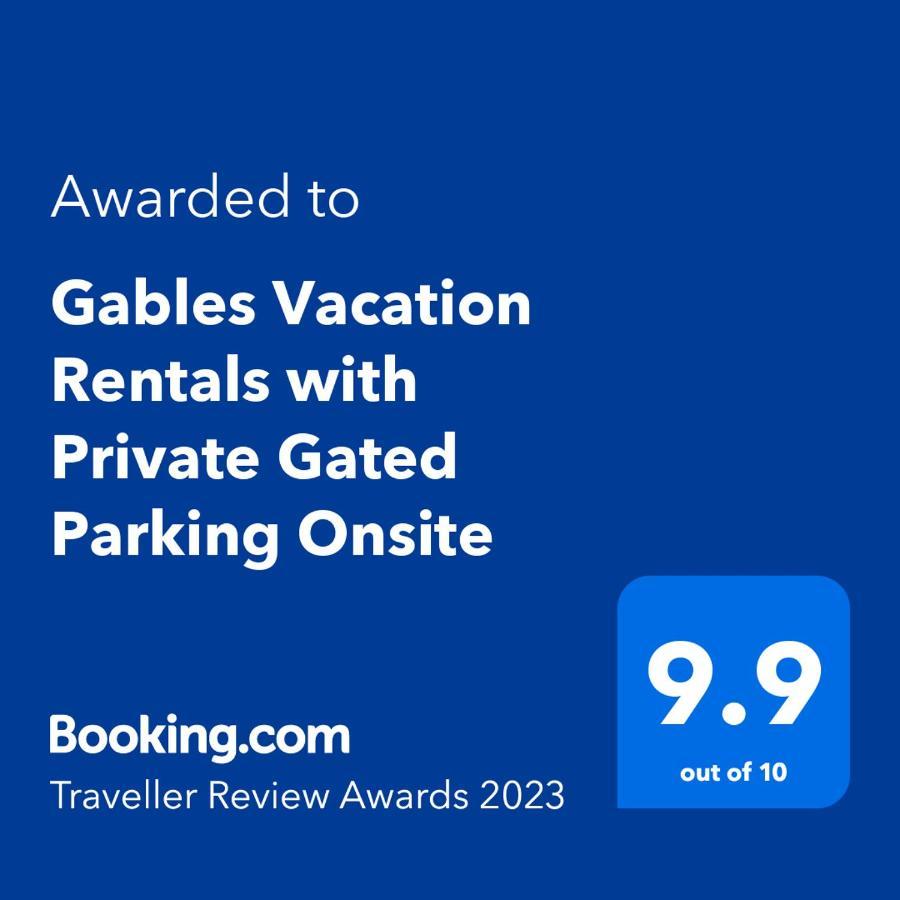 Gables Vacation Rentals With Private Gated Parking Onsite Knockpatrick Kültér fotó